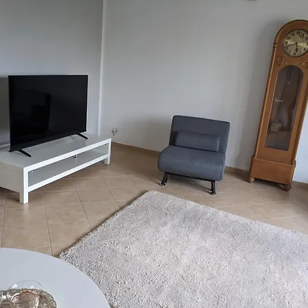 Appartement Atelier-maisonette-wohnung In Hoehenkirchen-siegertsbrunn Im Landkreis Muenchen *